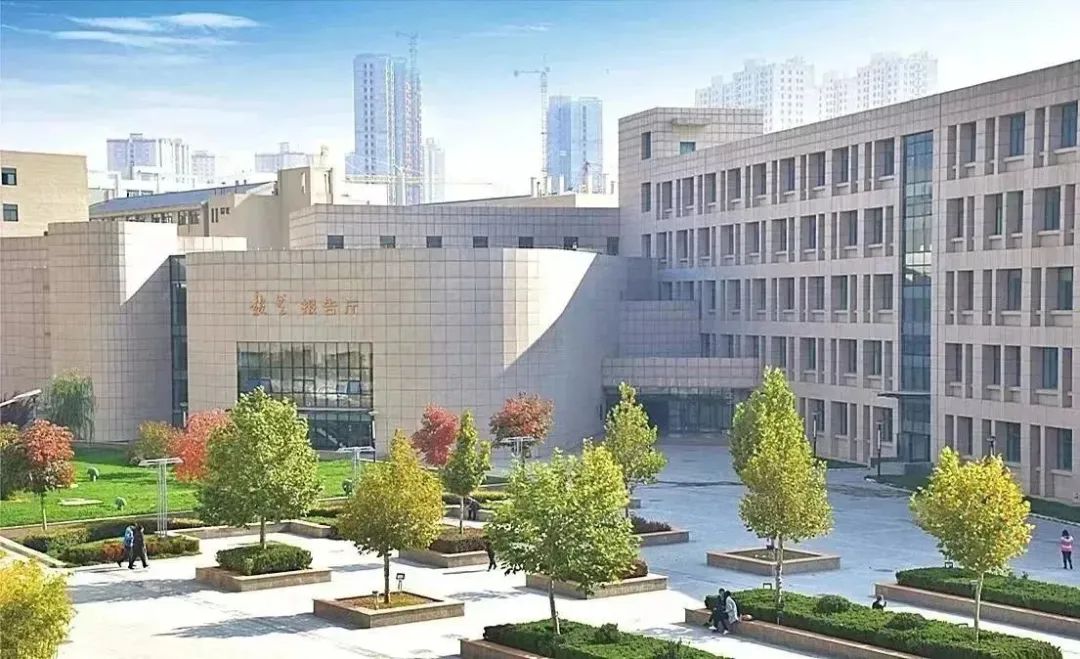 西北师大研究生院，培育未来教育英才的摇篮