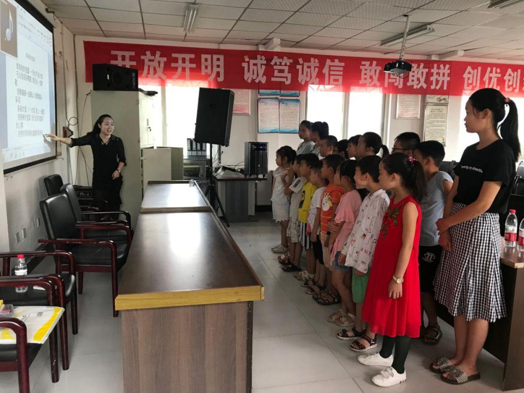 七彩祥云，天边的神秘礼赞