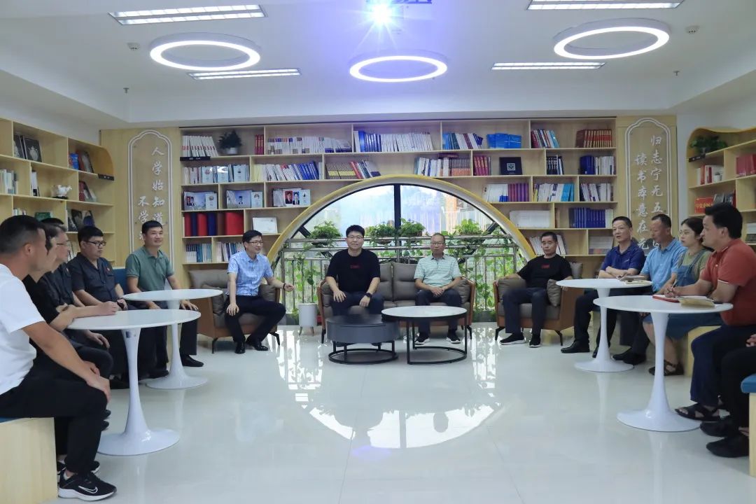 探索香港资料正版大全2034，守护文化，拥抱创新香港资料正版大全2023专注于智能生态发展