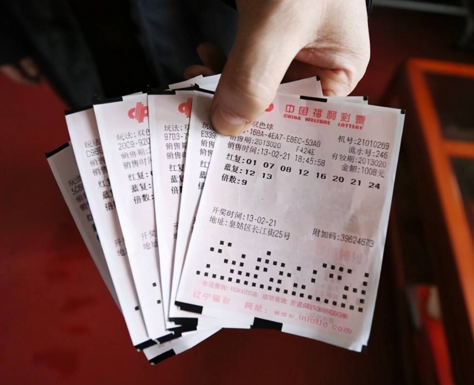 真能中奖吗？揭秘彩票背后的概率与心理快乐八守号真能中奖吗