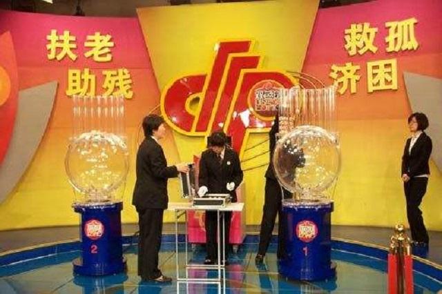 今晚六开彩，揭秘神秘的开奖结果与查询之道今晚六开彩开奖结果开彩结果查询